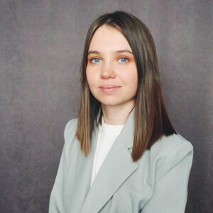 &nbsp;Добрый день, меня зовут Кристина, я помогу вам определиться с детским спортивным комплексом