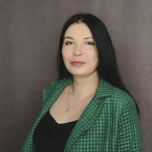 &nbsp;Добрый день, меня зовут Екатерина, я помогу вам определиться с площадкой для детского сада